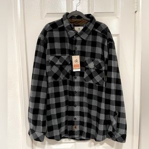 NWT fleece flannel long sleeve button down shirt
